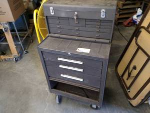 lot 332 image: Kennedy Rolling Tool Cabinet with T...