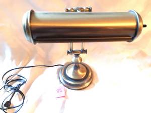 lot 85 image: Piano Lamp