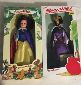 lot 99 image: Snow White Collection