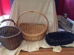 lot 162 image: Assorted Wicker