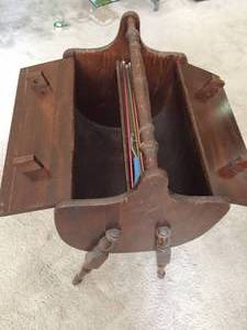 lot 13 image: Wooden Vintage Sewing Container