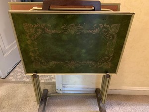 lot 48 image: Vintage TV Trays with Stand
