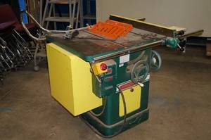 lot 2 image: Powermatic 66 10 Table Saw