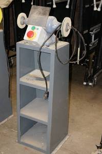 lot 31 image: Bench GrinderBuffer on Cabinet