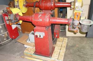 lot 23 image: Large W&F Machine Works Grinder