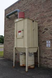 lot 8 image: Murphy-Rodgers MRM-102D Dust Collector