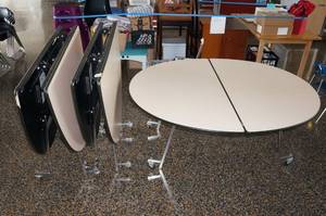 lot 55 image: 3 Folding Cafeteria Tables