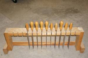 lot 42 image: Woodworking Saw Set with Holder