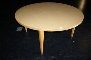 lot 121 image: Round Wood Table