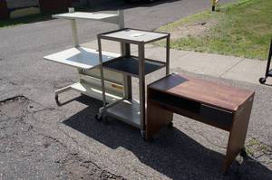lot 189 image: Desk, Cart, Desk