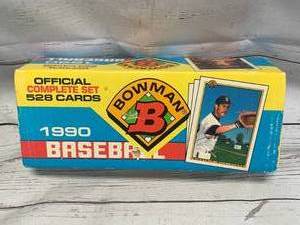 lot 1 image: 1990 Bowman Baseball Card Set