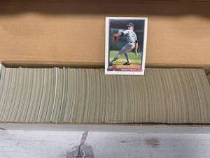 lot 3 image: 1991 Bowman Baseball Card Set