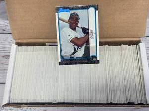 lot 8 image: 1999 Bowman Baseball Card Set