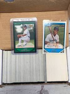 lot 14 image: 2007 Bowman Baseball Card Set
