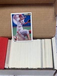 lot 22 image: 1994 Upper Deck Collector Choice Series I