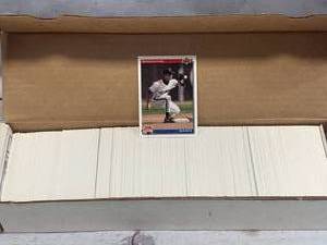 lot 31 image: 1992 Upper Deck Baseball Card Set (no Jeter)