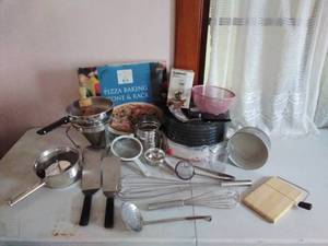 Lot of Miscellaneous Kitchen Items