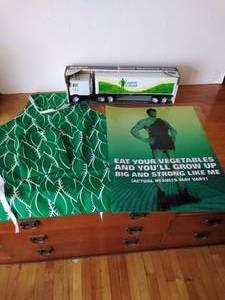 Lot of Green Giant Memorabilia & Advertising Items