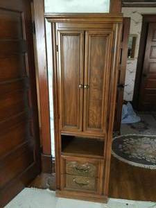 Basset Bookcase