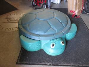 lot 1 image: Little Tikes Plastic Turtle Sand Bo...