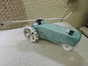 lot 14 image: Sears Craftsman Tractor Traveling W...