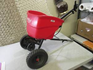 lot 37 image: EarthWay Ev-N-Spred Pull Behind Bro...