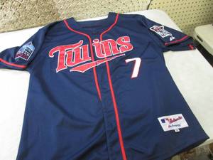 lot 48 image: Minnesota Twins 7 Mauer Jersey Size...