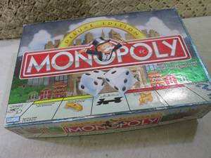 lot 49 image: Monopoly Deluxe Edition  CSB...