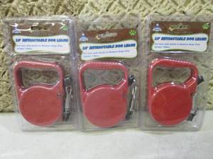 lot 87 image: Lot of 3 - 10ft Retractable Dog Lea...