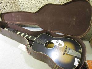 lot 101 image: Vintage Kay Acoustic Guitar and Cas...