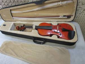 lot 105 image: Violin with Bow and Case  RMDR...