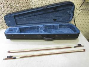 lot 106 image: Violin Case with 2 Bows  RM3...