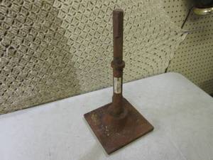 lot 112 image: Bosch HS2173 Hammer Tamper Shank an...