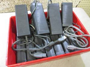 lot 113 image: Lot of 11 Microsoft AC Adapters  RM...
