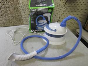 lot 118 image: Conair Compact Fabric Steamer  RM1...