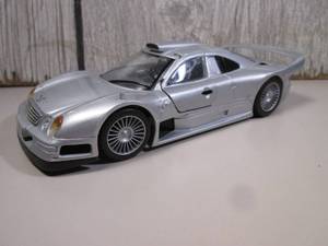 lot 134 image: Maisto Die Cast Mercedes CLK-GTR 1...