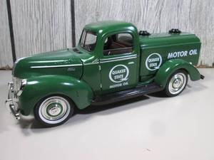 lot 150 image: Golden Wheel Die Cast Quaker State ...