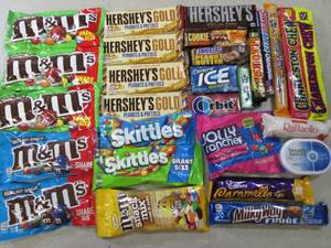 lot 161 image: Assorted Candy  C-1...