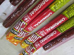 lot 188 image: 12 Slim Jim Original Smoked Snack S...