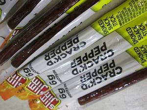 lot 192 image: 16 Slim Jim Crackd Pepper Smoked S...