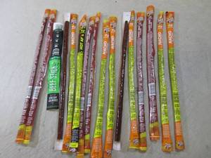 lot 194 image: 16 Assorted Snack Meat Sticks  EC2...