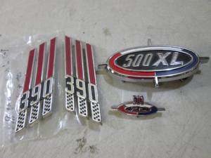 lot 215 image: Vintage Car Emblems 390 500XL  EC1...