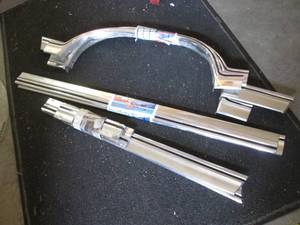 lot 227 image: 1967 Ford Galaxie Fender and Rocker...