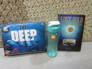 lot 229 image: The Deep 10 DVD Box Set, New Lost G...
