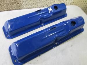 lot 235 image: 1968 Ford 390 Engine Valve Covers  ...
