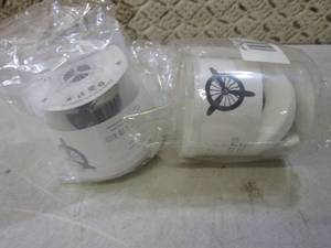 lot 250 image: 2 Car Air Fresheners New  EC1...