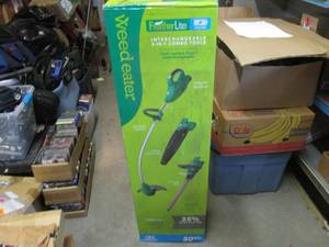 lot 254 image: Weed Eater Feather Lite Cordless In...
