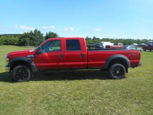 lot 3 image: 2008 Ford F350 SD Lariat 4x4 Off-Road