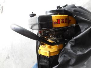lot 7 image: Jiffy Power Ice Drill