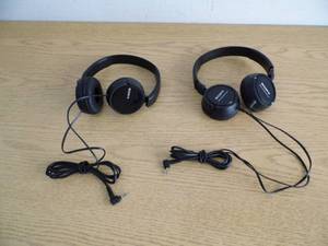 lot 17 image: Lot of 2 Pair Sony Headphones